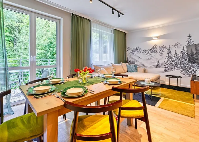 Cicha Zdroj, Sun & Snow